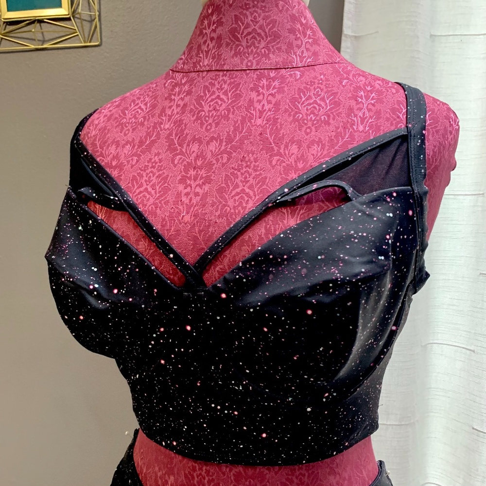 TORRID BLK/PNK CELESTIAL BIKINI TOP - 1X - EUC